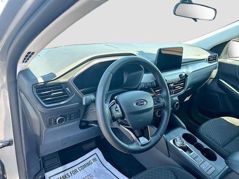 Certified 2024 Ford Escape Active AWD/4WD image 11