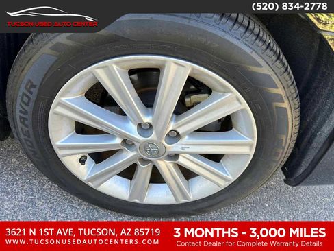 Used 2014 Toyota Camry XLE w/ Leather Package image 29