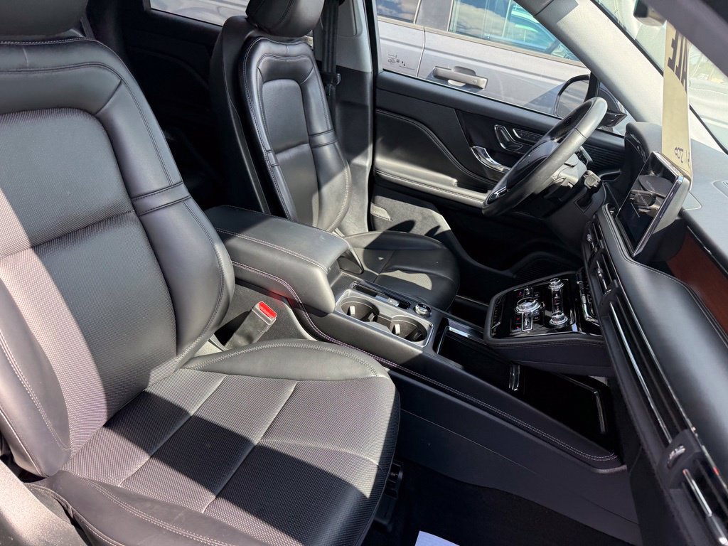 Certified 2022 Lincoln Corsair Reserve AWD/4WD image 24