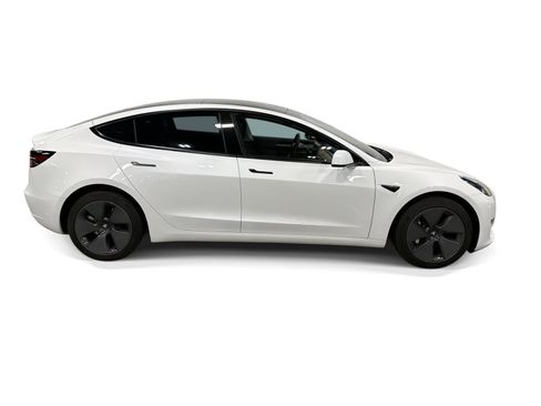 Certified 2023 Tesla Model 3 Standard Range RWD image 7