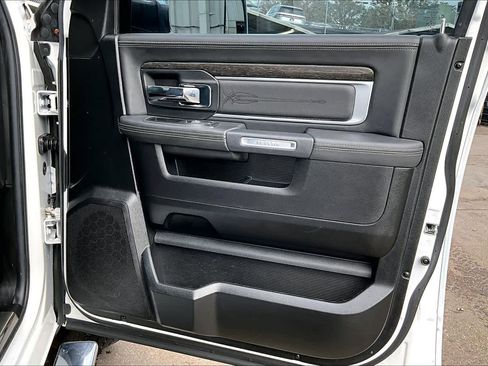 Used 2014 RAM 1500 Limited image 22