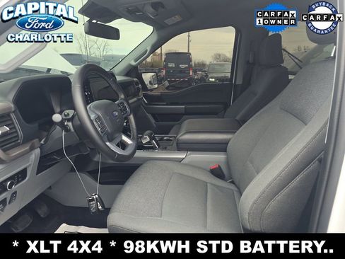 Used 2025 Ford F150 Lightning XLT AWD/4WD image 13