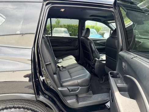 Certified 2023 Honda Passport TrailSport image 14