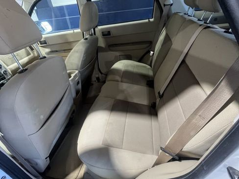 Used 2008 Ford Escape XLT image 8