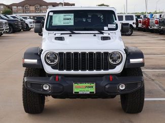 New 2026 Jeep Gladiator Rubicon w/ Safety Group AWD/4WD video 2