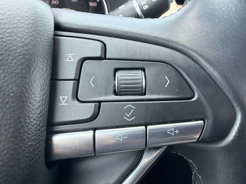 Used 2023 Cadillac XT6 Luxury FWD image 22
