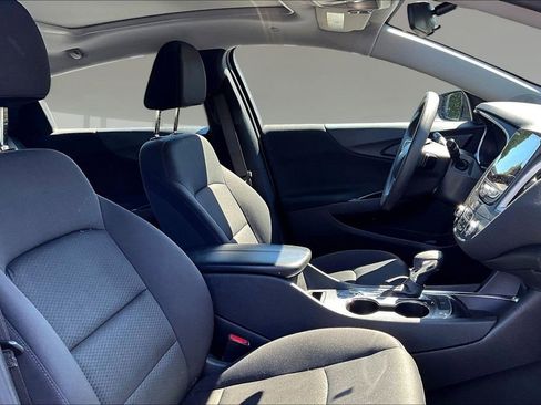 Used 2023 Chevrolet Malibu LT FWD image 26