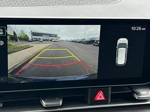 New 2026 Kia Carnival EX FWD image 16