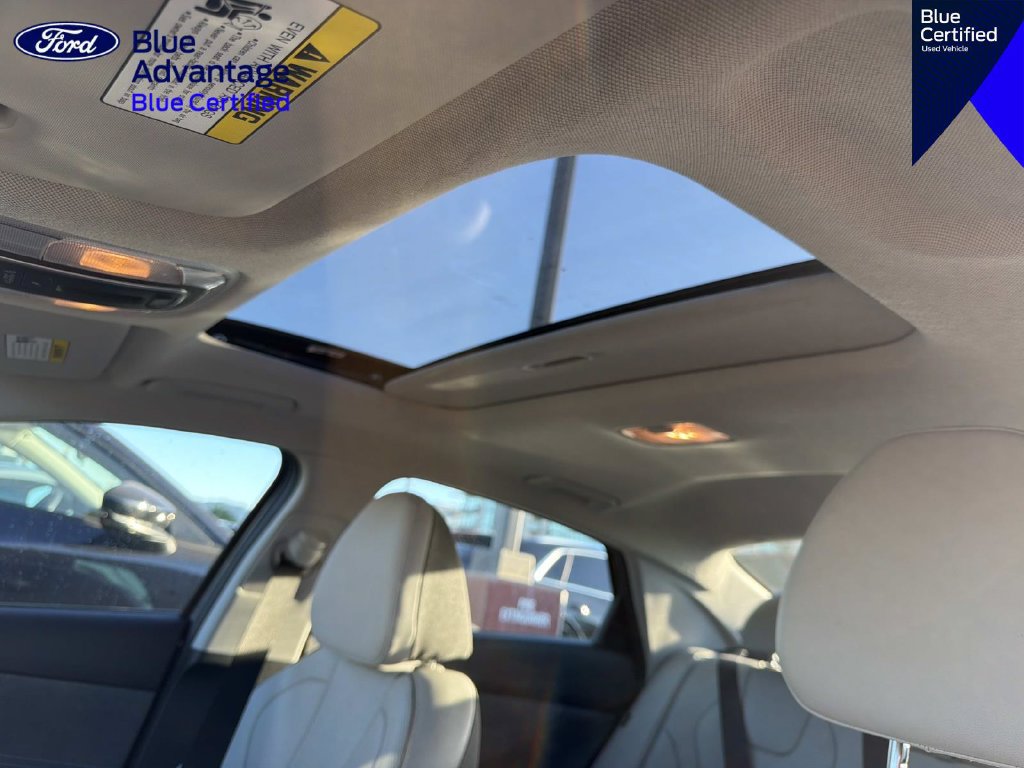 Used 2025 Hyundai Elantra Limited FWD image 15