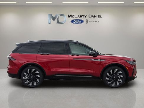 New 2026 Lincoln Nautilus Reserve AWD/4WD image 6