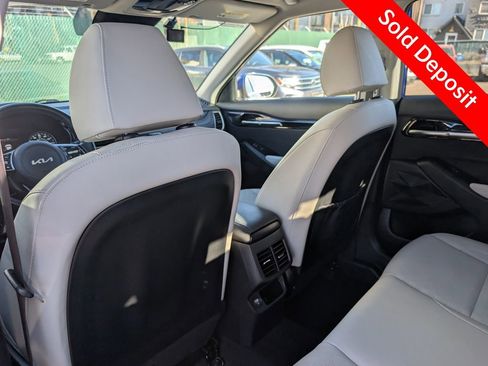 Certified 2022 Kia Seltos SX image 12