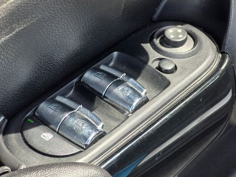 Used 2019 MINI Cooper S image 30