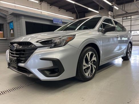 Certified 2025 Subaru Legacy image 3