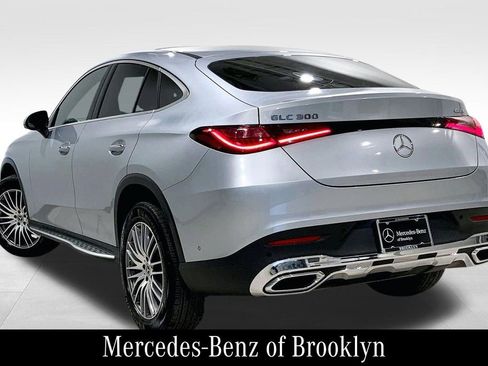 Used 2024 Mercedes-Benz GLC 300 4MATIC image 13
