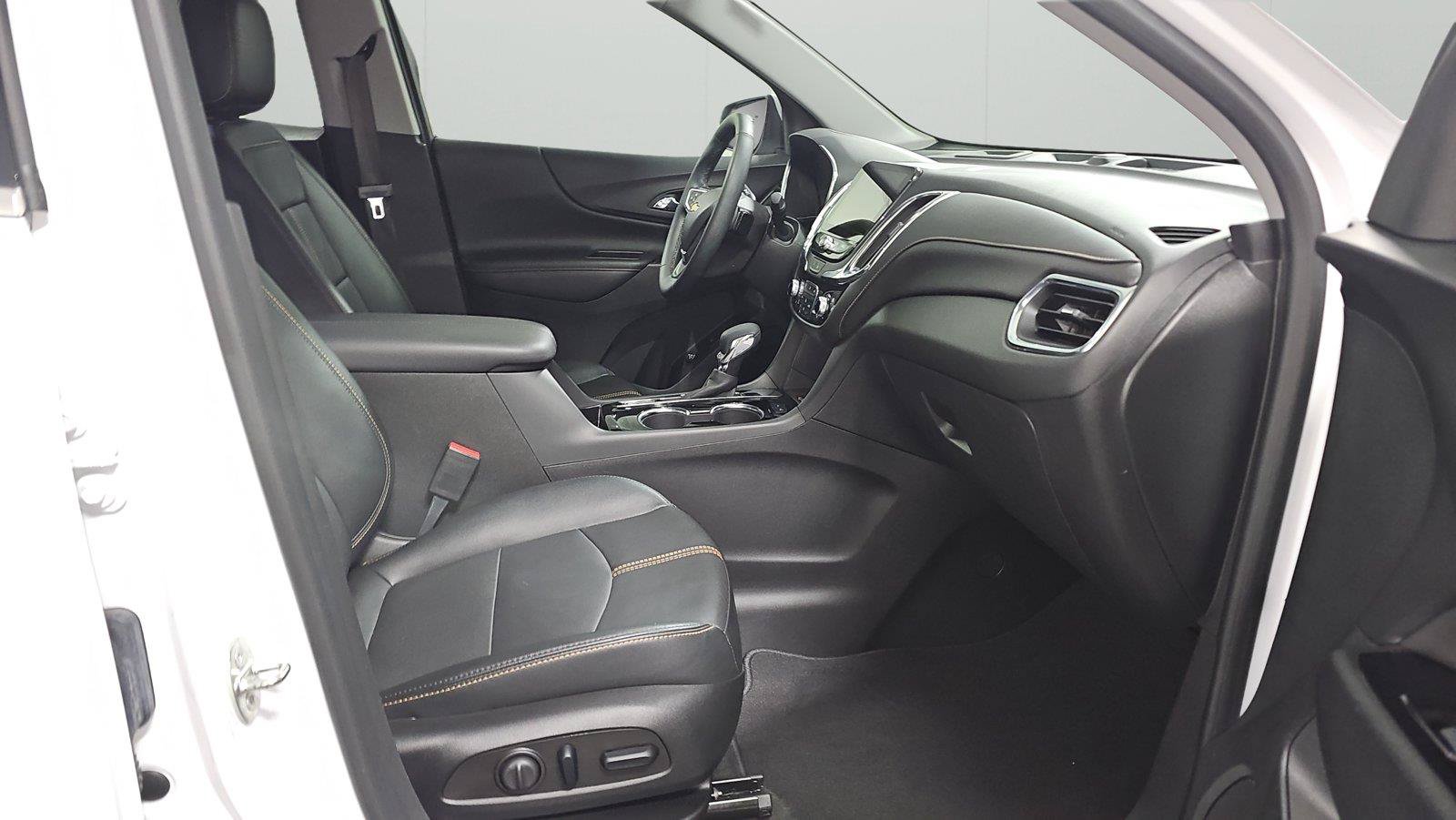 Used 2023 Chevrolet Equinox Premier FWD image 14