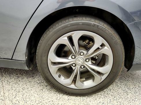 Used 2024 Honda Accord EX image 9