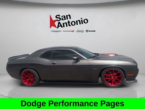 Used 2015 Dodge Challenger R/T Plus RWD image 19