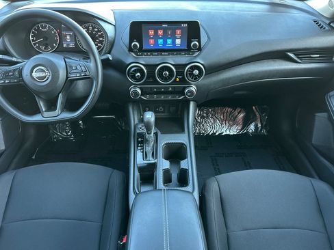 Used 2025 Nissan Sentra S FWD image 10