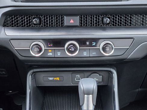 Certified 2025 Honda CR-V LX image 18