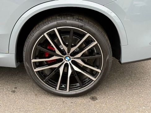 New 2026 BMW X5 sDrive40i w/ M Sport Package image 14