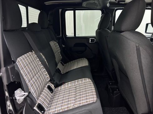 New 2026 Jeep Gladiator Mojave AWD/4WD image 16