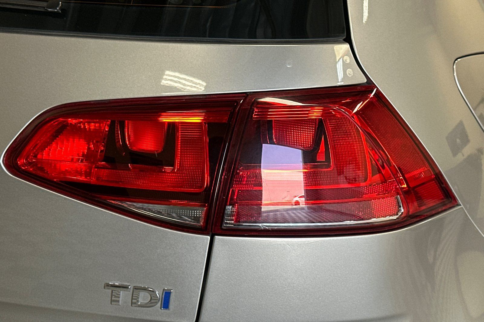 Used 2015 Volkswagen Golf TDI S FWD image 47