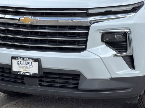 New 2026 Chevrolet Traverse LT FWD image 7