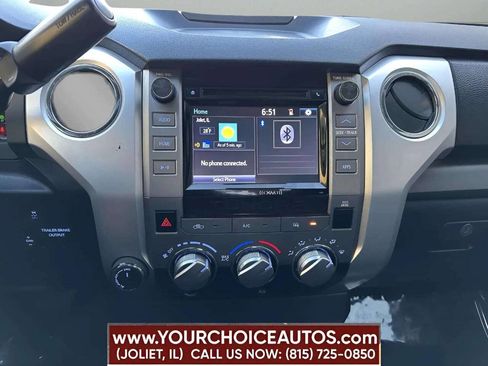 Used 2018 Toyota Tundra SR5 AWD/4WD image 11