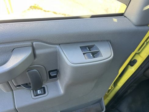 Used 2021 Chevrolet Express 2500 2500 w/ Driver Convenience Package image 17