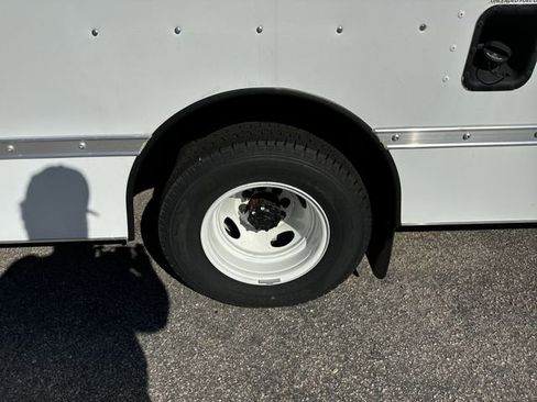 New 2024 Ford E-450 and Econoline 450 Super Duty w/ Driver's Safety Package image 13