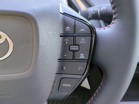 New 2026 Toyota Prius Plug-In Hybrid FWD image 24