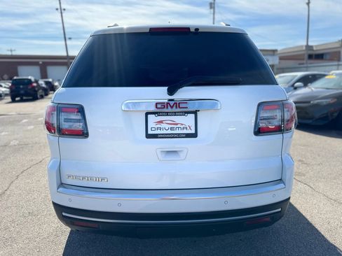 Used 2016 GMC Acadia SLE image 4