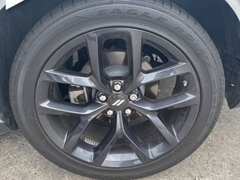 Used 2023 Dodge Challenger R/T w/ Plus Package RWD image 9