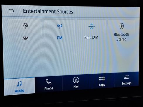 Used 2023 Ford Explorer Limited image 7