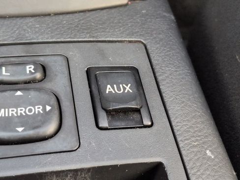 Used 2010 Toyota RAV4 Sport AWD/4WD image 21
