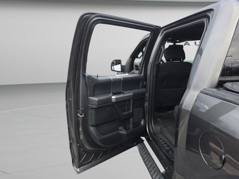 Used 2020 Ford F150 XLT w/ Equipment Group 302A Luxury image 28