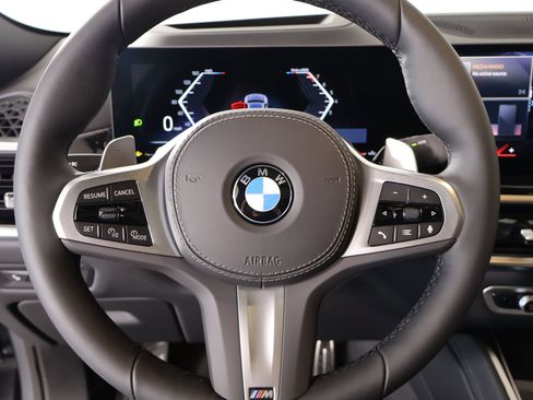 New 2026 BMW X6 xDrive40i w/ Climate Comfort Package image 3