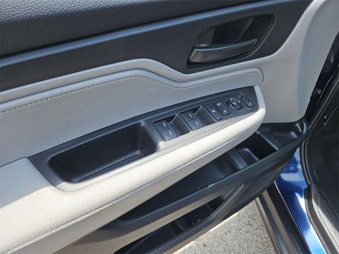 Used 2023 Honda Odyssey EX image 15