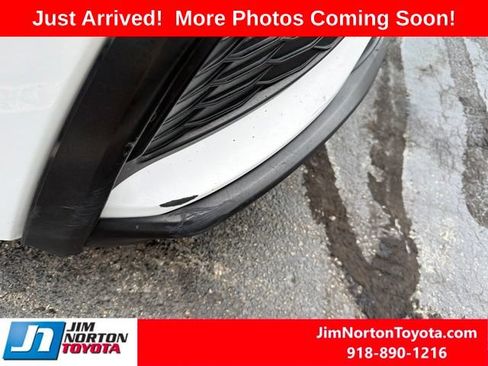 Used 2021 Toyota Camry SE FWD image 10