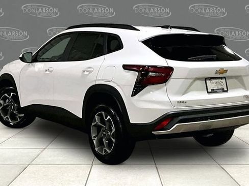 New 2026 Chevrolet Trax LT w/ Driver Confidence Package image 3