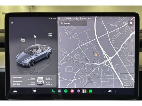 Used 2022 Tesla Model Y Performance AWD/4WD image 32