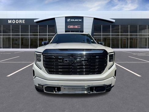 Used 2024 GMC Sierra 1500 Denali Ultimate AWD/4WD image 8