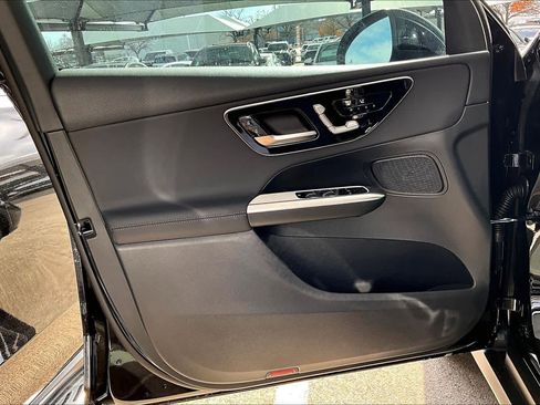 New 2026 Mercedes-Benz GLC 300 image 15