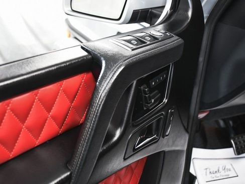 Used 2016 Mercedes-Benz G 63 AMG 4MATIC image 10