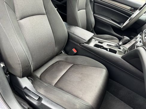 Used 2020 Honda Accord LX image 11