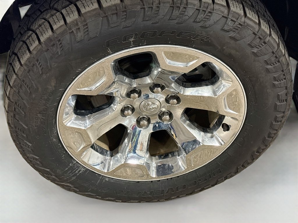 Used 2023 RAM 1500 Laramie RWD image 33