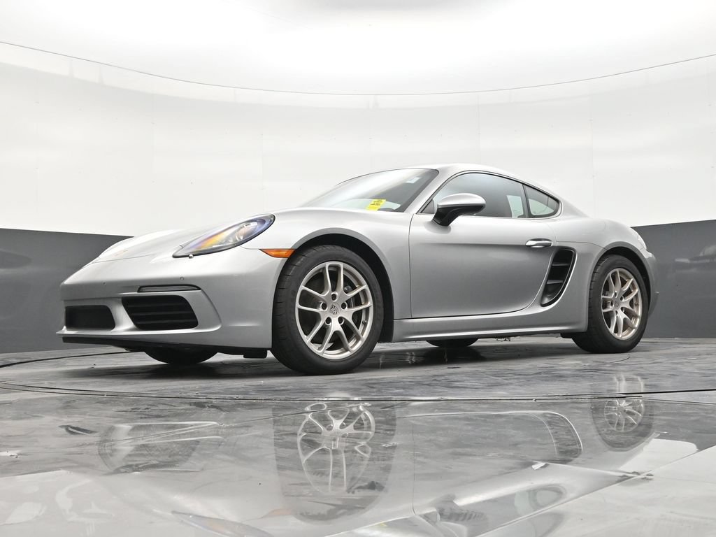 Used 2024 Porsche 718 Cayman RWD image 19