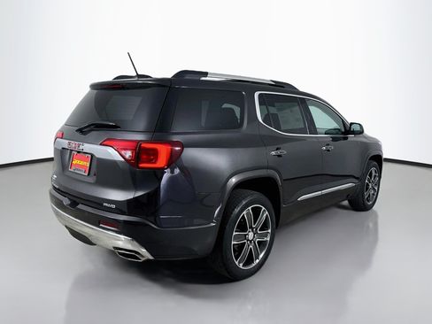 Used 2017 GMC Acadia Denali w/ Technology Package AWD/4WD image 8