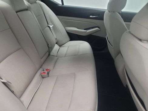 Used 2019 Nissan Altima 2.5 S AWD/4WD image 19