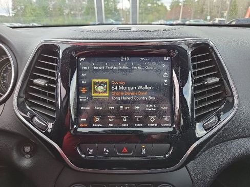 Used 2020 Jeep Cherokee Limited w/ Luxury Group AWD/4WD image 63